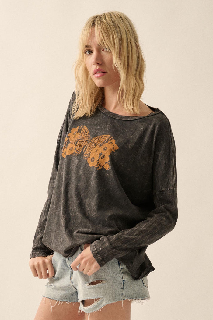 Butterfly Blessings Long-Sleeve Floral Graphic Tee - ShopPromesa
