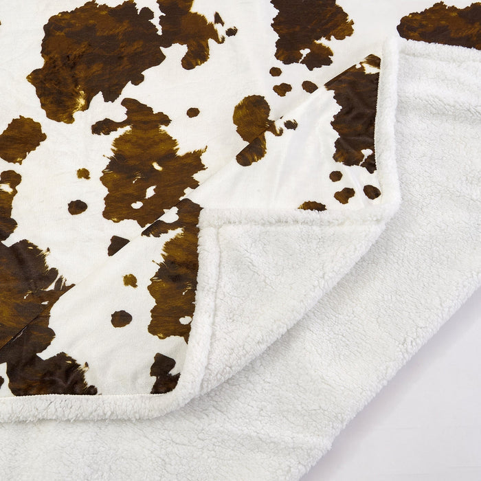 Elsa Cowhide Campfire Sherpa Throw Throw