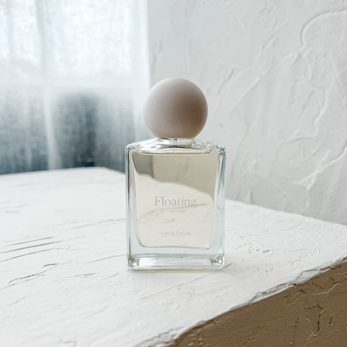 Floating Liis Perfume