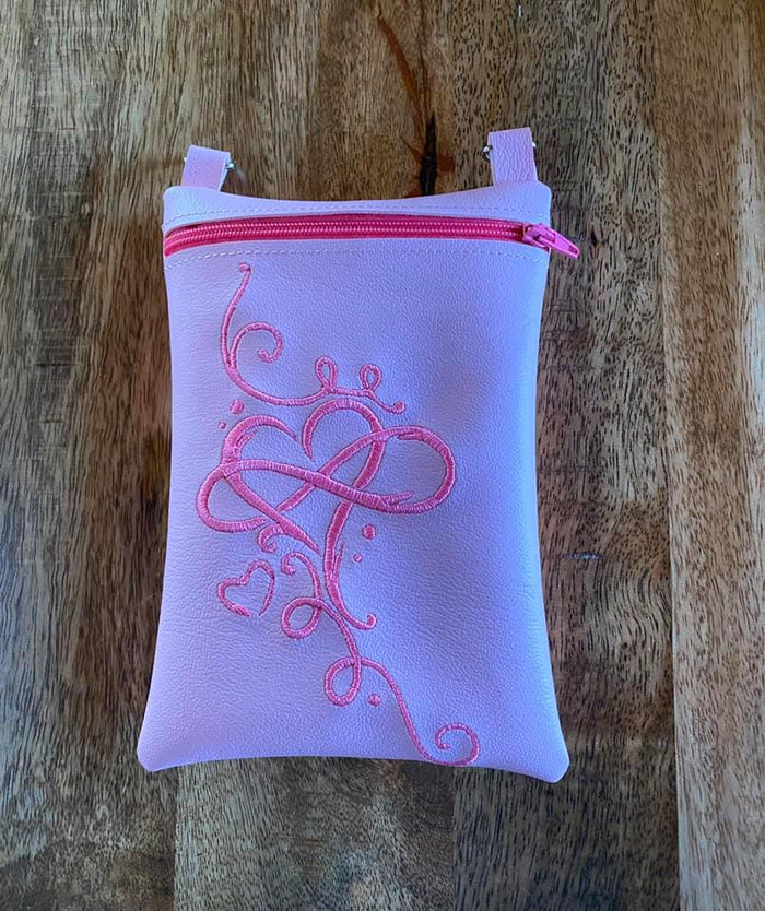 ITH Digital Embroidery Pattern For Infinity Heart 5X7 Tall Zipper Bag, 5X7 Hoop