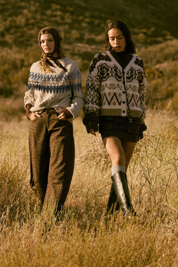 Misty Moors Fair Isle Cable Knit Sweater - ShopPromesa