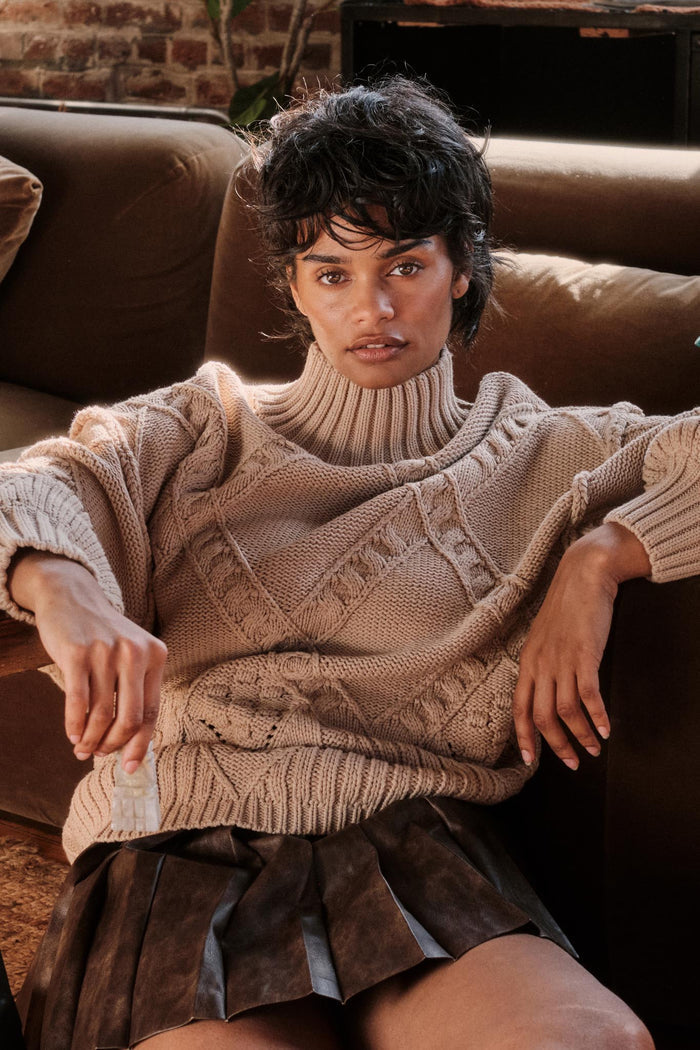 Twist Ending Oversize Cable Knit Mock-Neck Sweater - ShopPromesa
