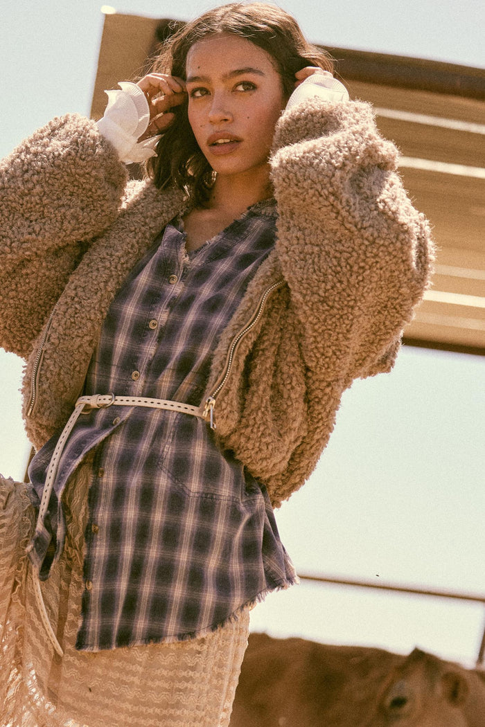 Warm Fuzzies Faux Shearling Zip-Up Teddy Jacket - ShopPromesa